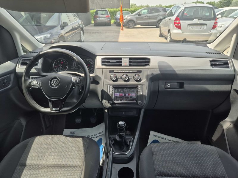 Volkswagen Caddy 1.4 TSI Maxi Trendline BlueMotion Tech — zdjęcie 11