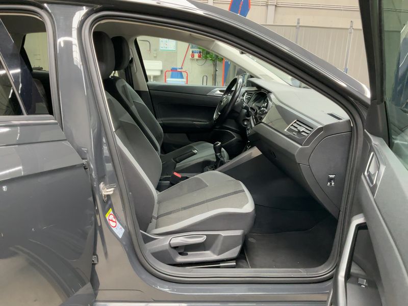 Volkswagen Polo 1.6 TDI Highline — zdjęcie 11