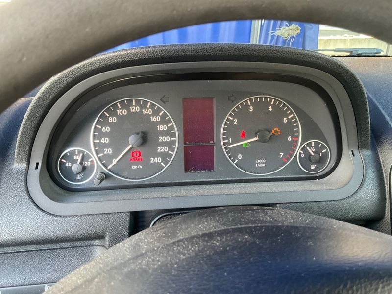 Mercedes-Benz A-Klasse A 160 Classic 2010 – снимка 4
