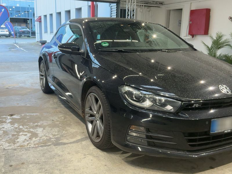Volkswagen Scirocco 2.0 TSI BlueMotion Tech — zdjęcie 8