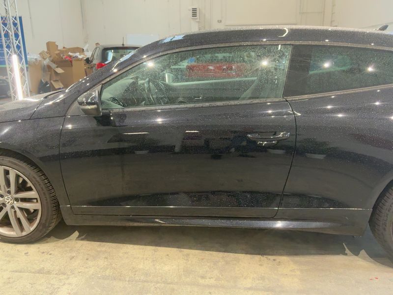Volkswagen Scirocco 2.0 TSI BlueMotion Tech — zdjęcie 4