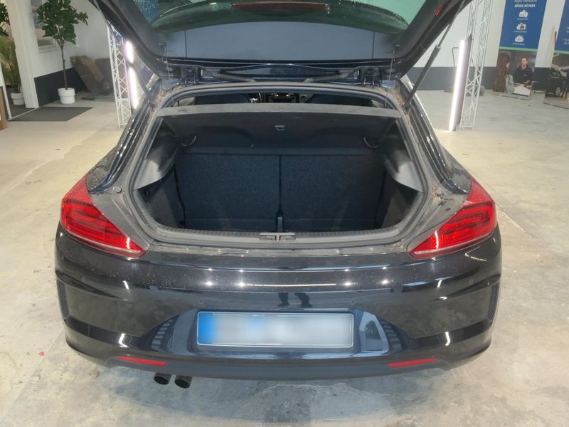 Volkswagen Scirocco 2.0 TSI BlueMotion Tech — zdjęcie 10