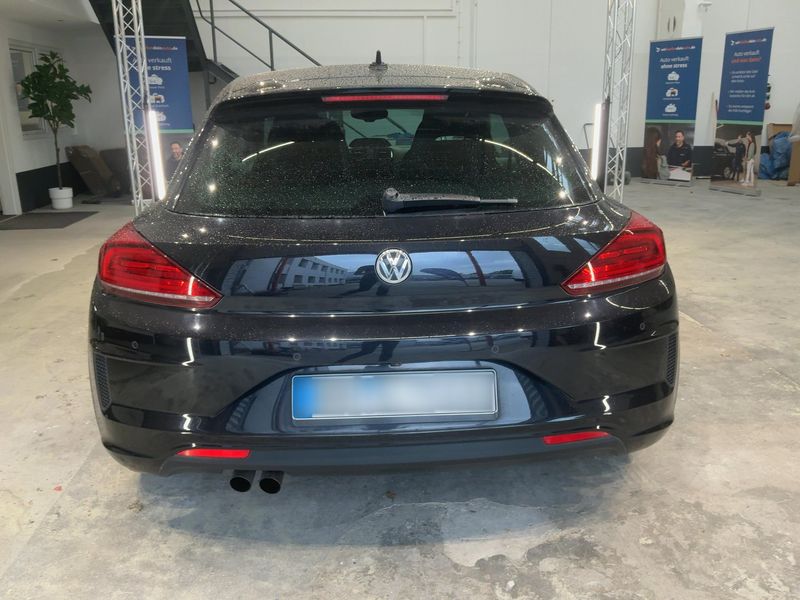 Volkswagen Scirocco 2.0 TSI BlueMotion Tech — zdjęcie 5