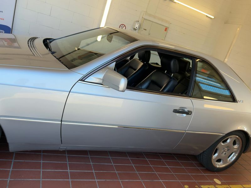 Mercedes-Benz S-Klasse 600 SEC S V12 — zdjęcie 4