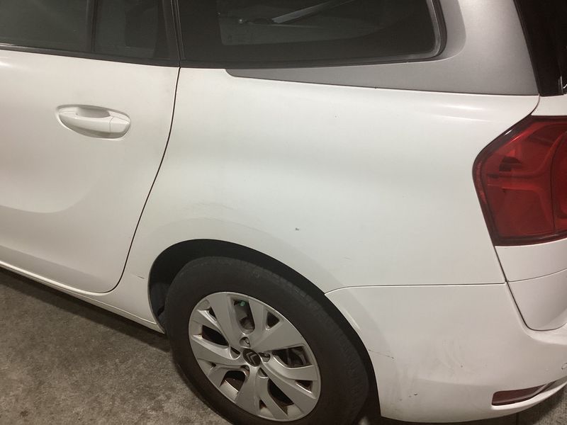 Citroen C4 Grand Picasso 1.6 e-HDi Seduction 2015 – снимка 24