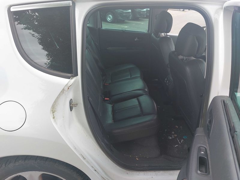 Peugeot 3008 2.0 HDi Féline — zdjęcie 14