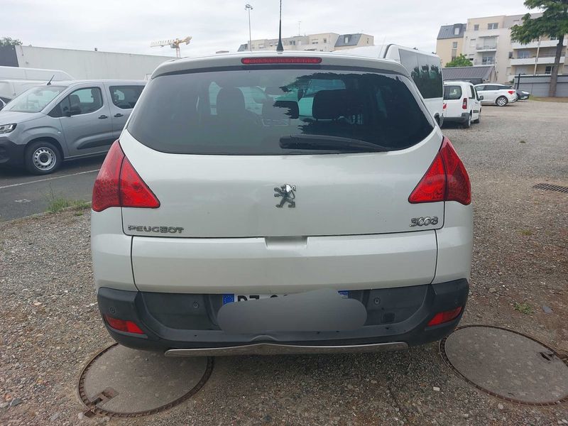 Peugeot 3008 2.0 HDi Féline — zdjęcie 4