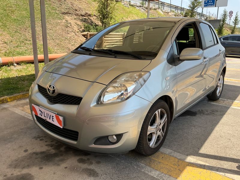 Yaris 1.4 D-4D Cool