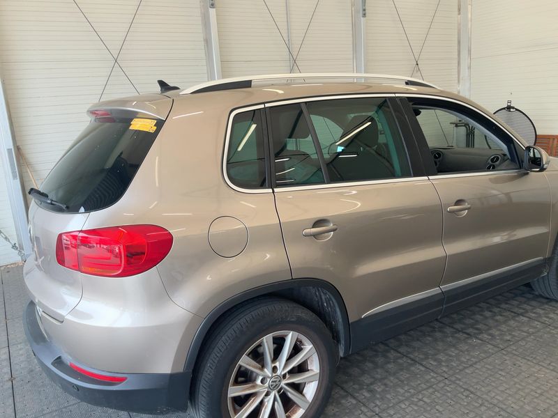 Volkswagen Tiguan 2.0 TDI Sport & Style 4Motion 2012 – снимка 8