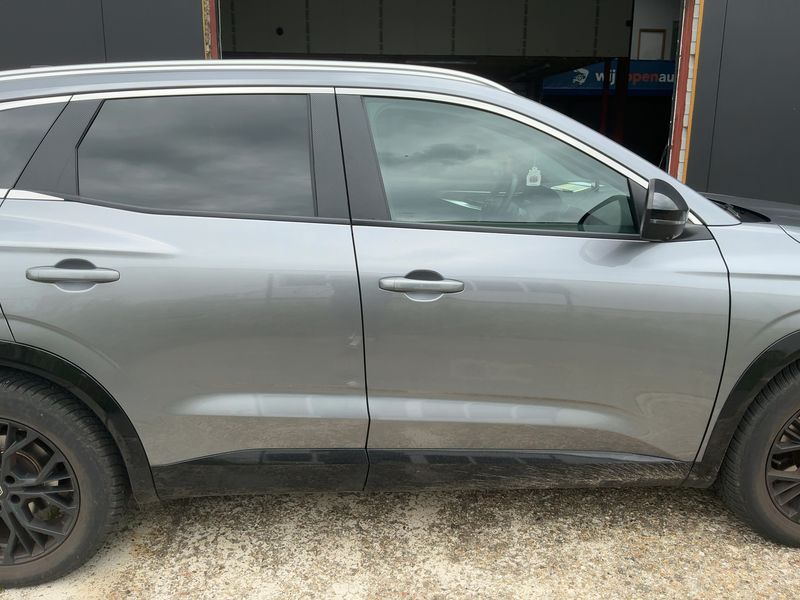 Renault Austral 1.2 Hybrid E-Tech Iconic — zdjęcie 7