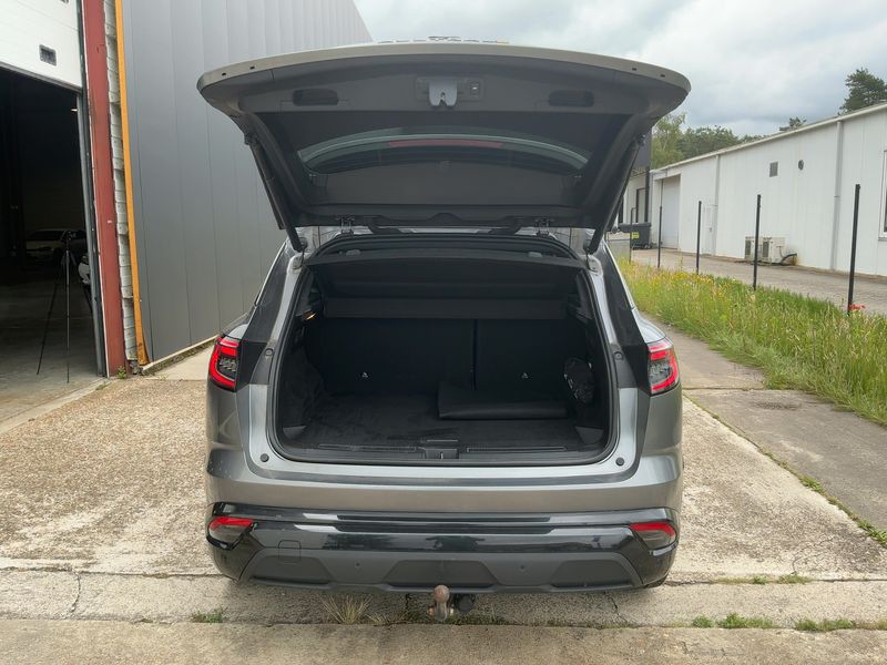 Renault Austral 1.2 Hybrid E-Tech Iconic — zdjęcie 10