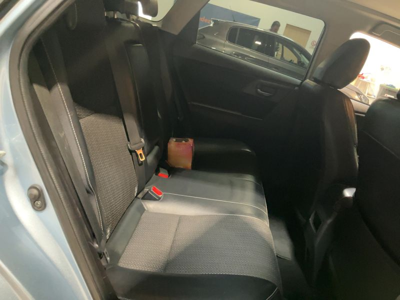 Toyota Auris Touring Sports 1.8 Hybrid Style — zdjęcie 14
