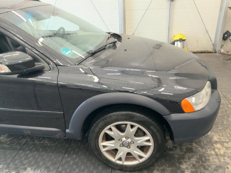 Volvo XC70 2.4 D5 Edition AWD — zdjęcie 8