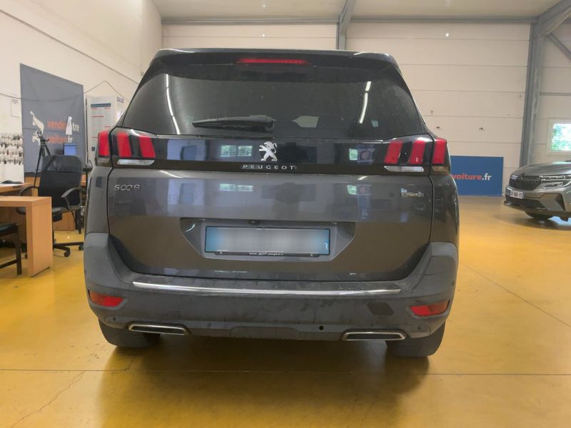 Peugeot 5008 1.6 PureTech GT Line — zdjęcie 5