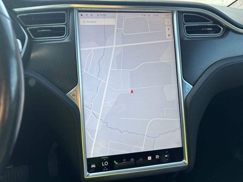 Tesla Model X 75D Dual — zdjęcie 13