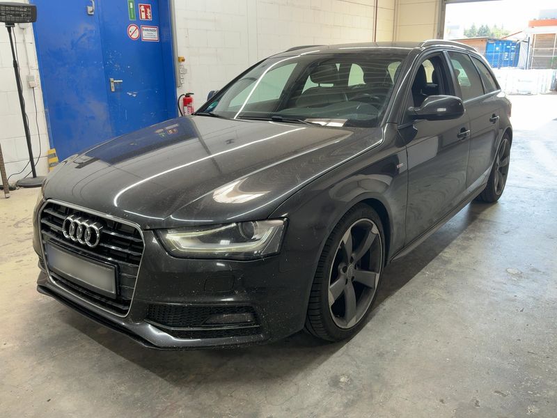 A4 3.0 V6 TDI quattro S line Sportpaket plus