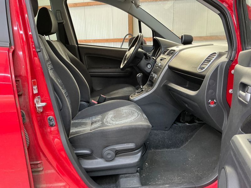 Opel Agila 1.2 Edition — zdjęcie 3