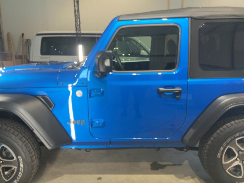 Jeep Wrangler 2.0 TGDi Sport — zdjęcie 4