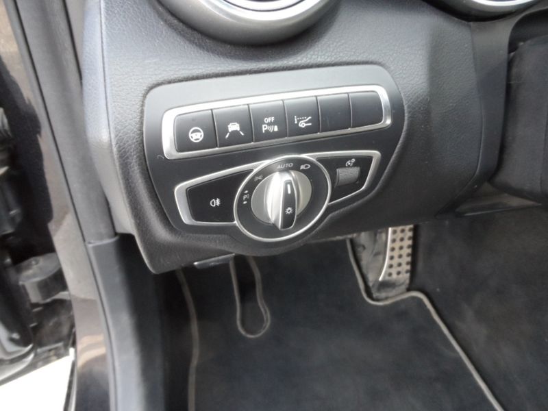 Mercedes-Benz C-Klasse C 63 AMG S T — zdjęcie 18