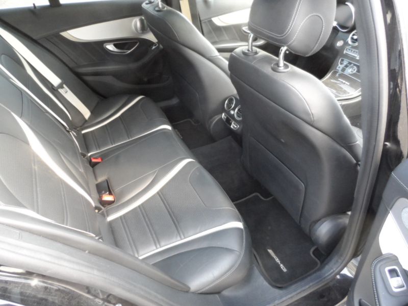 Mercedes-Benz C-Klasse C 63 AMG S T — zdjęcie 14