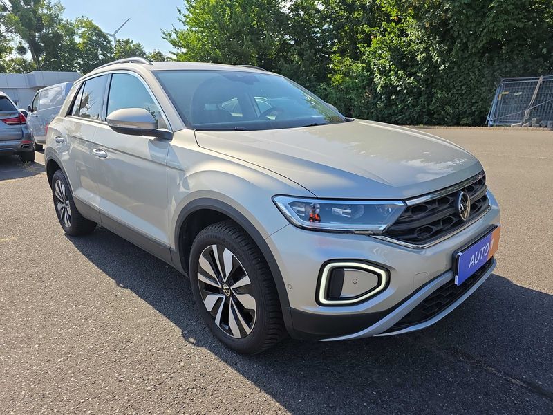 Volkswagen T-Roc 1.5 TSI ACT Move — zdjęcie 6