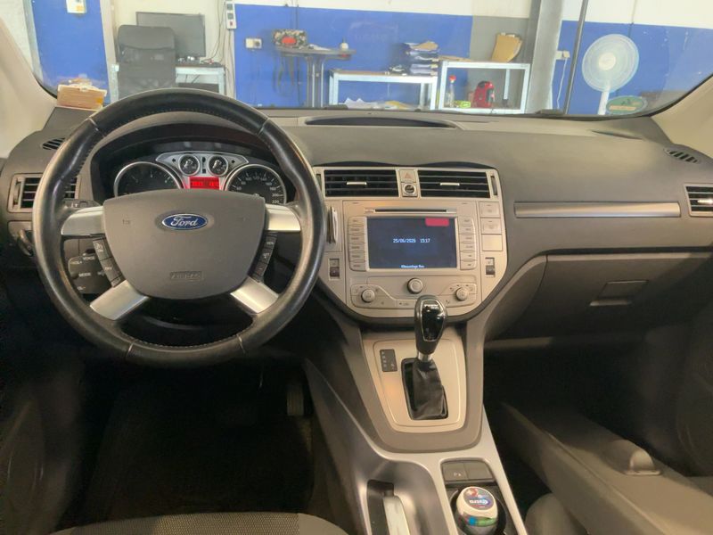 Ford Kuga 2.0 TDCi Champions Edition 2012 – снимка 18
