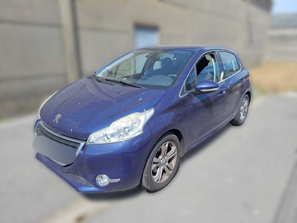 Peugeot 208 2015