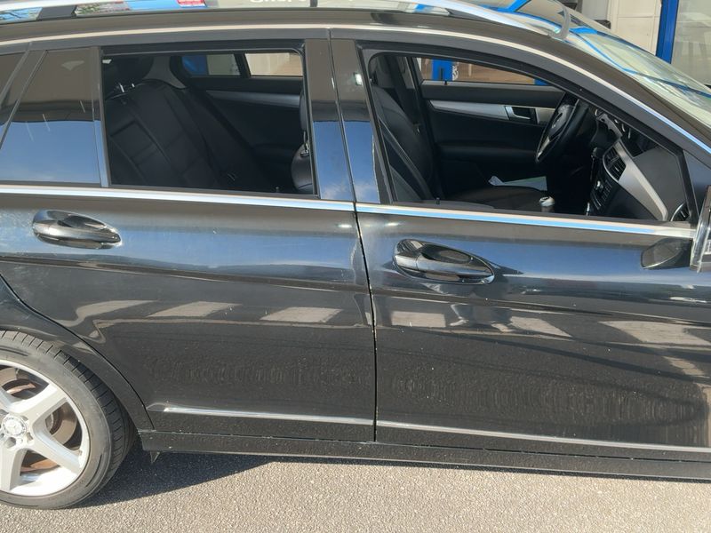 Mercedes-Benz C-Klasse C 220 CDI T BlueEfficiency Avantgarde 2011 – снимка 10