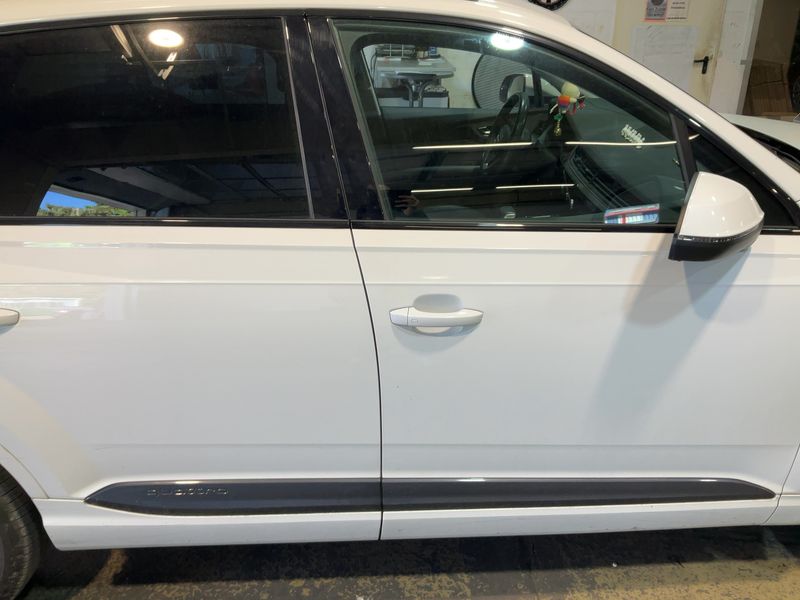 Audi Q7 45 TDI quattro — zdjęcie 7