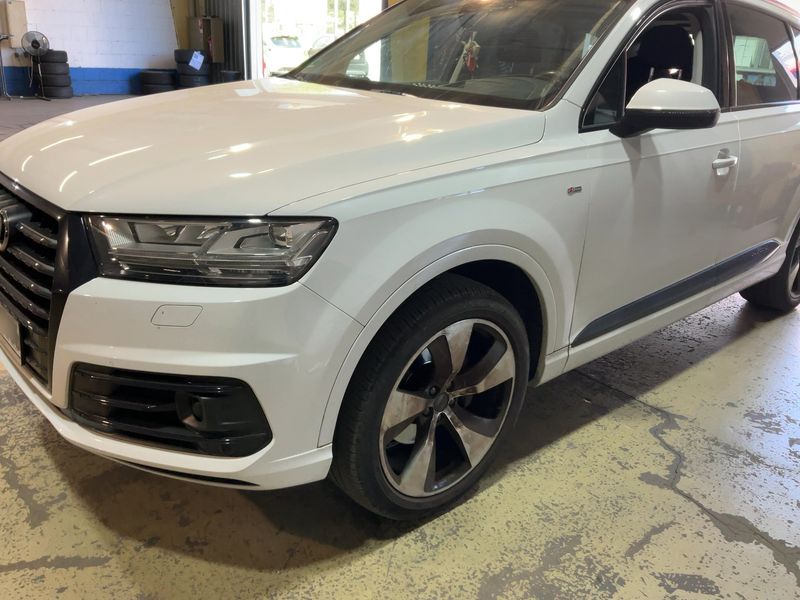 Audi Q7 45 TDI quattro — zdjęcie 2