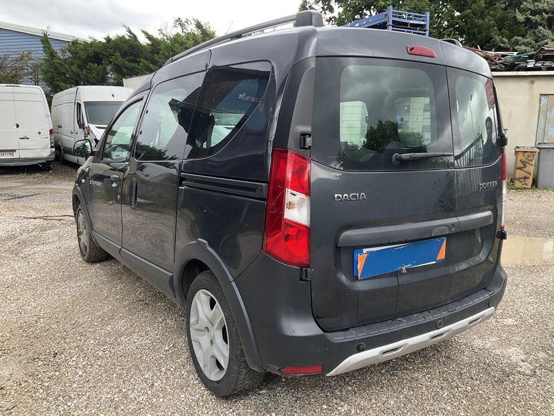 Dacia Dokker 1.2 TCe Stepway — zdjęcie 3