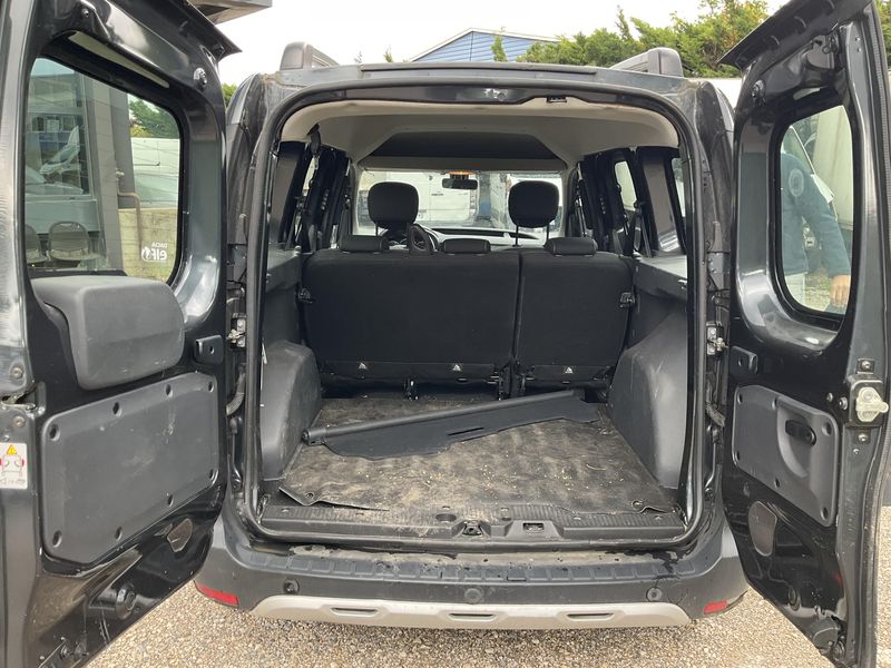Dacia Dokker 1.2 TCe Stepway — zdjęcie 10