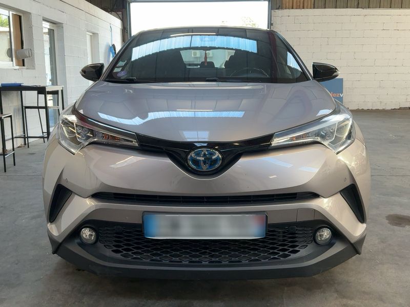 Toyota C-HR 1.8 Hybrid Graphic — zdjęcie 9