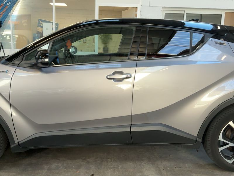 Toyota C-HR 1.8 Hybrid Graphic — zdjęcie 4