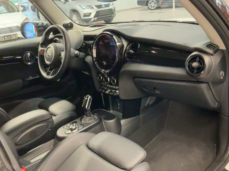 MINI Cooper SE Classic Trim — zdjęcie 12