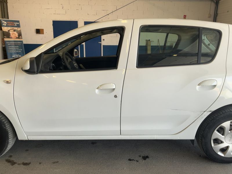 Dacia Sandero 1.2 Laureate 2015 – снимка 4