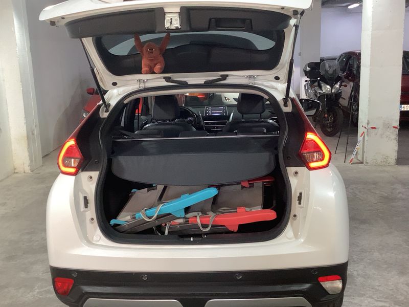 Mitsubishi Eclipse Cross 1.5 T-MIVEC Kaiteki 4WD — zdjęcie 10