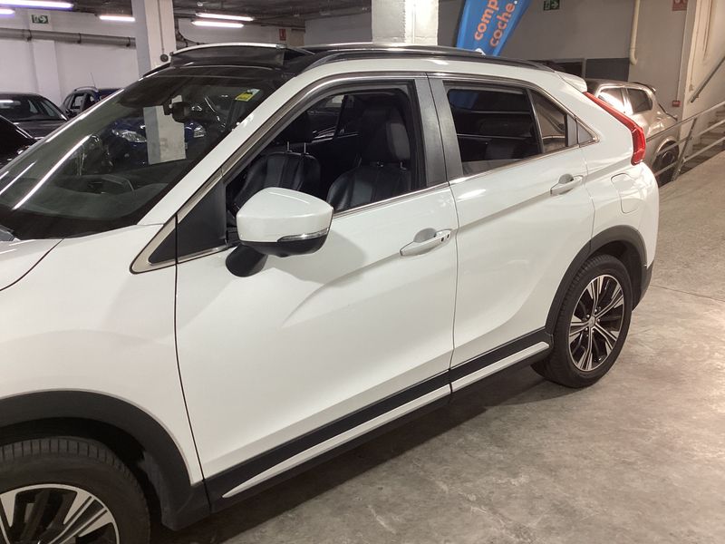 Mitsubishi Eclipse Cross 1.5 T-MIVEC Kaiteki 4WD — zdjęcie 4