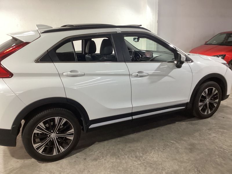 Mitsubishi Eclipse Cross 1.5 T-MIVEC Kaiteki 4WD — zdjęcie 7