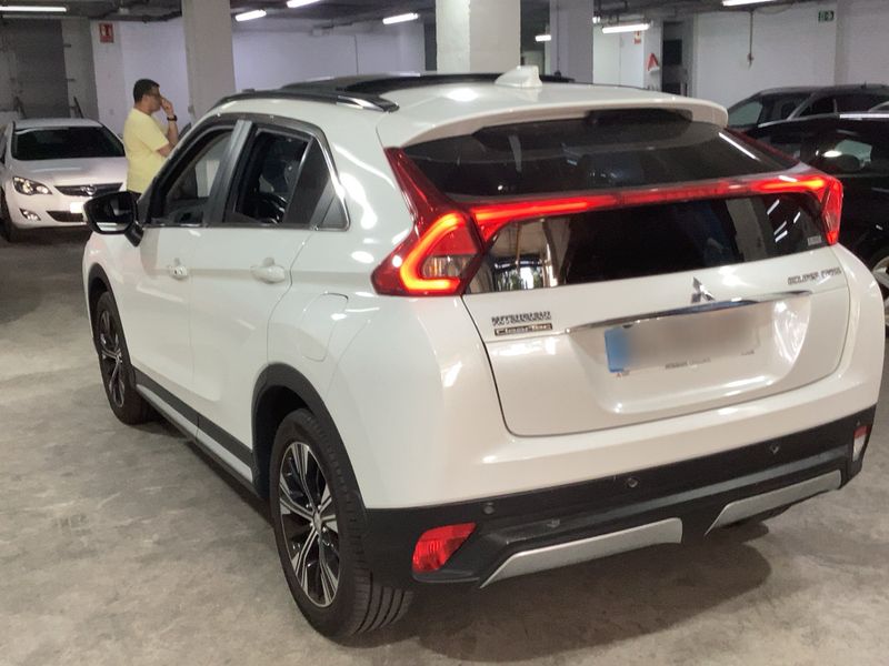 Mitsubishi Eclipse Cross 1.5 T-MIVEC Kaiteki 4WD — zdjęcie 3