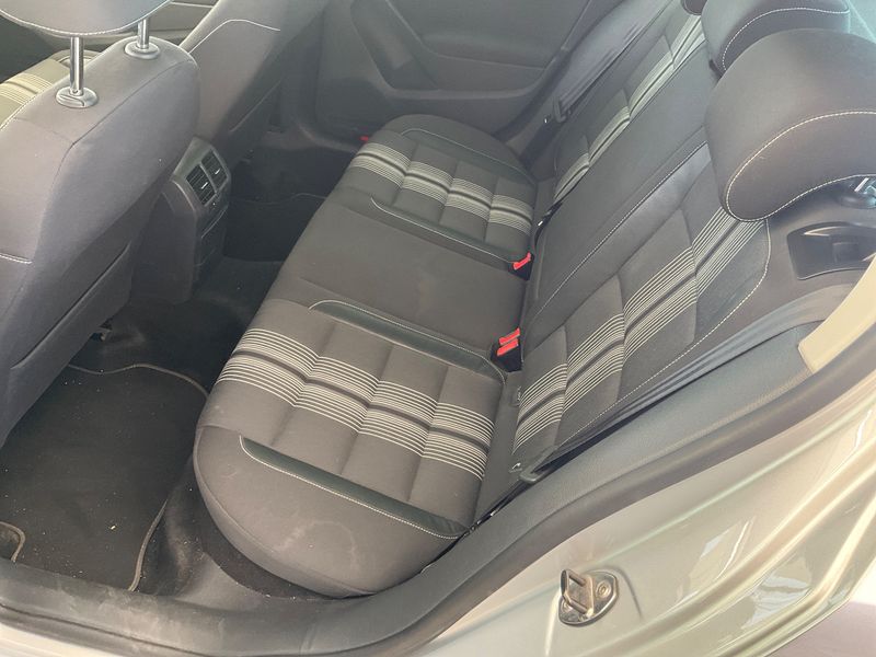 Volkswagen Golf VI 1.2 TSI Match 2012 – снимка 28