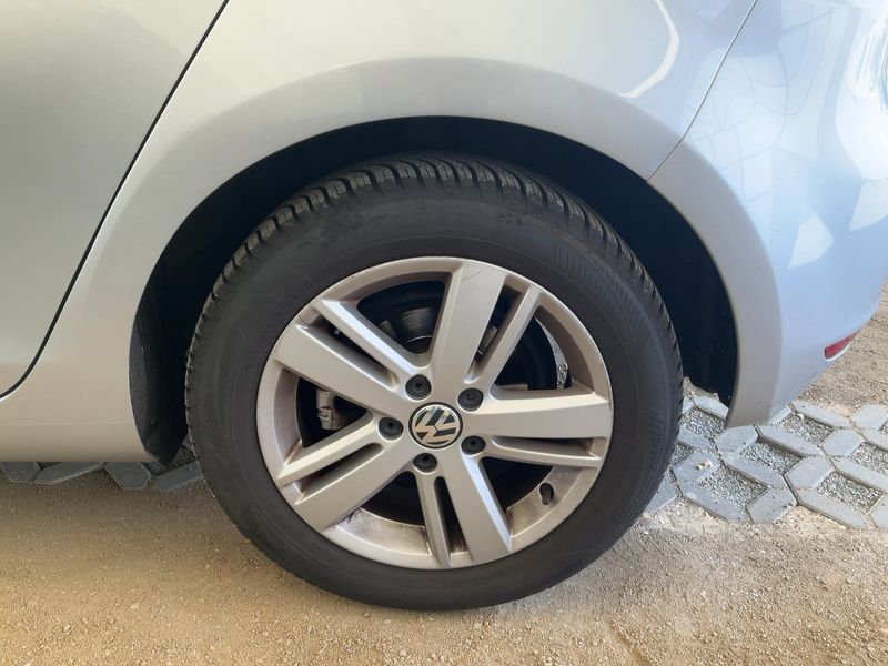 Volkswagen Golf VI 1.2 TSI Match 2012 – снимка 5