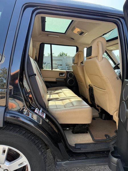 Land Rover Discovery 4.4 V8 SE — zdjęcie 14