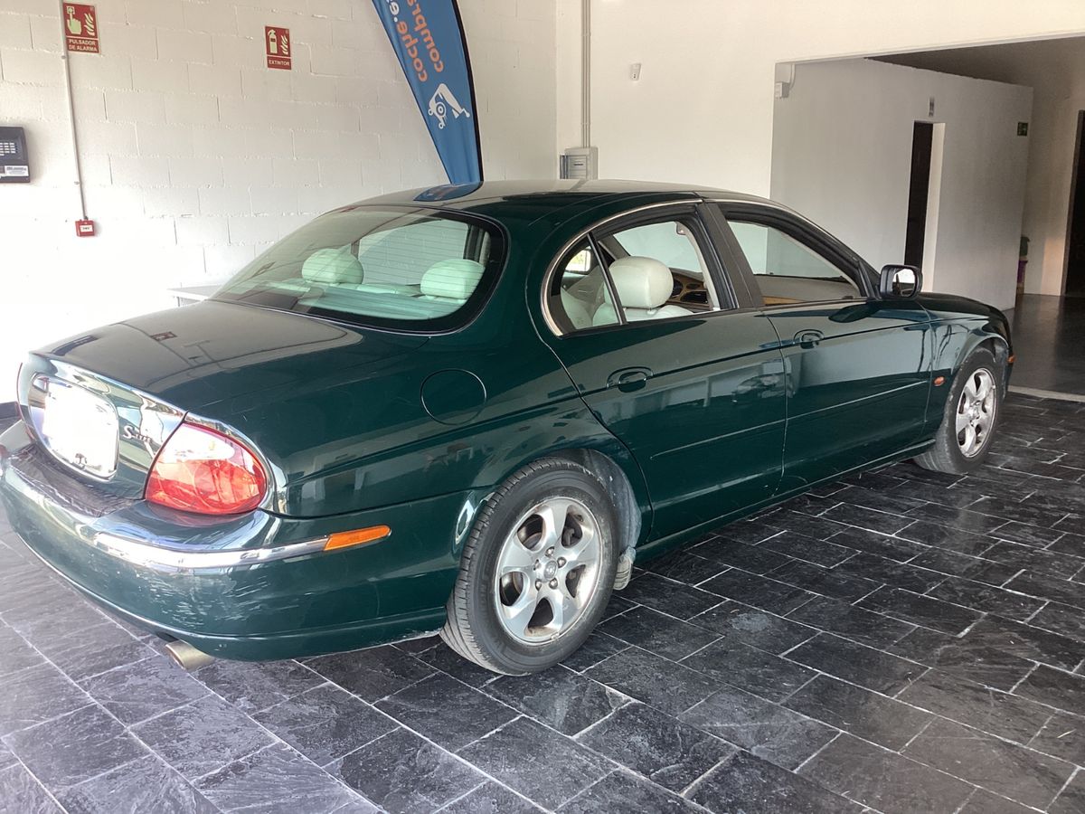 Jaguar S-TYPE d'occasion