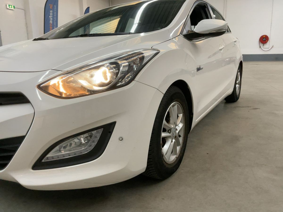 Hyundai i30 1.6 GDI Premium