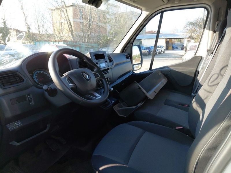 Renault Master electric drive 57 kW L3H2 HKa 3,5t — zdjęcie 12