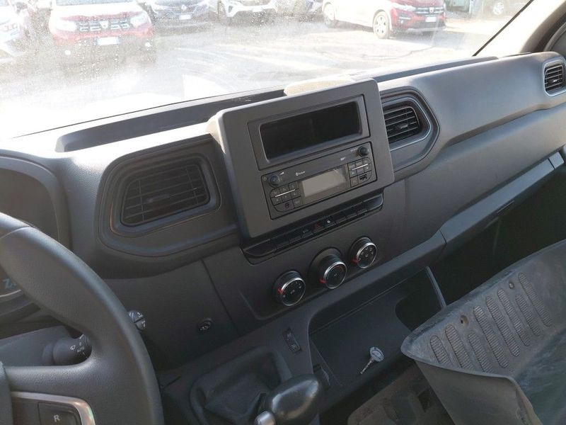 Renault Master electric drive 57 kW L3H2 HKa 3,5t — zdjęcie 10