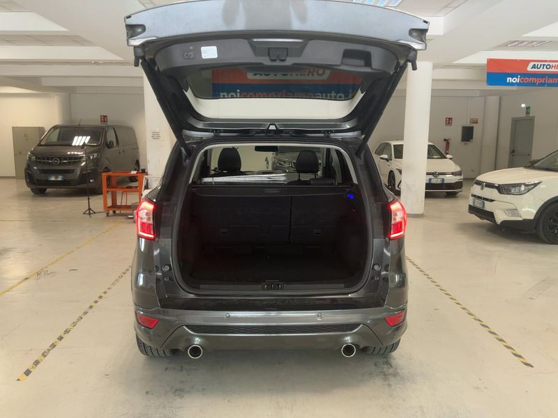 Ford Kuga 2.0 TDCi Vignale 2018 – снимка 15