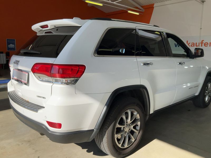 Jeep Grand Cherokee 3.0 CRD Limited — zdjęcie 6