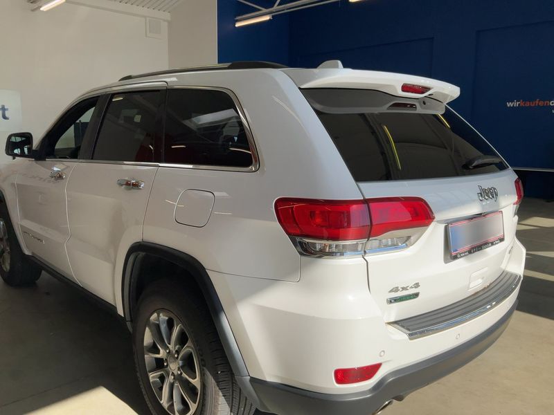 Jeep Grand Cherokee 3.0 CRD Limited — zdjęcie 3